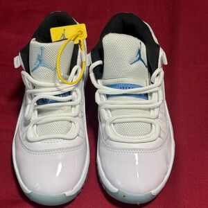 Jordan Kids White and Light Blue Low-Top Sneakers